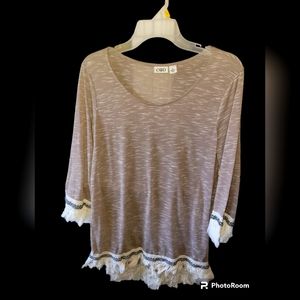 Womens Medium Top